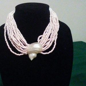 Necklace Shell Choker Vintage